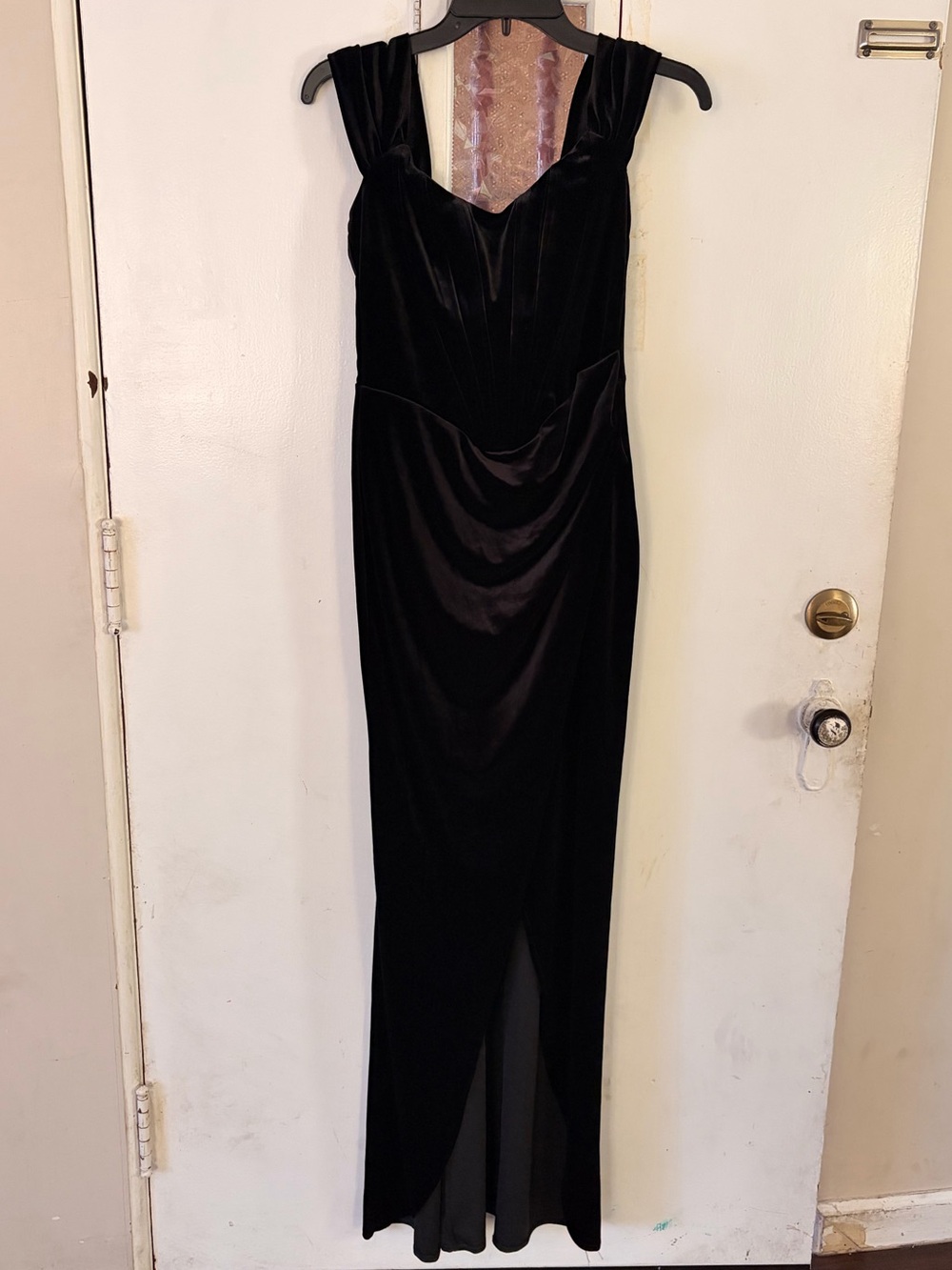 Diva Black Velvet Maxi Dress